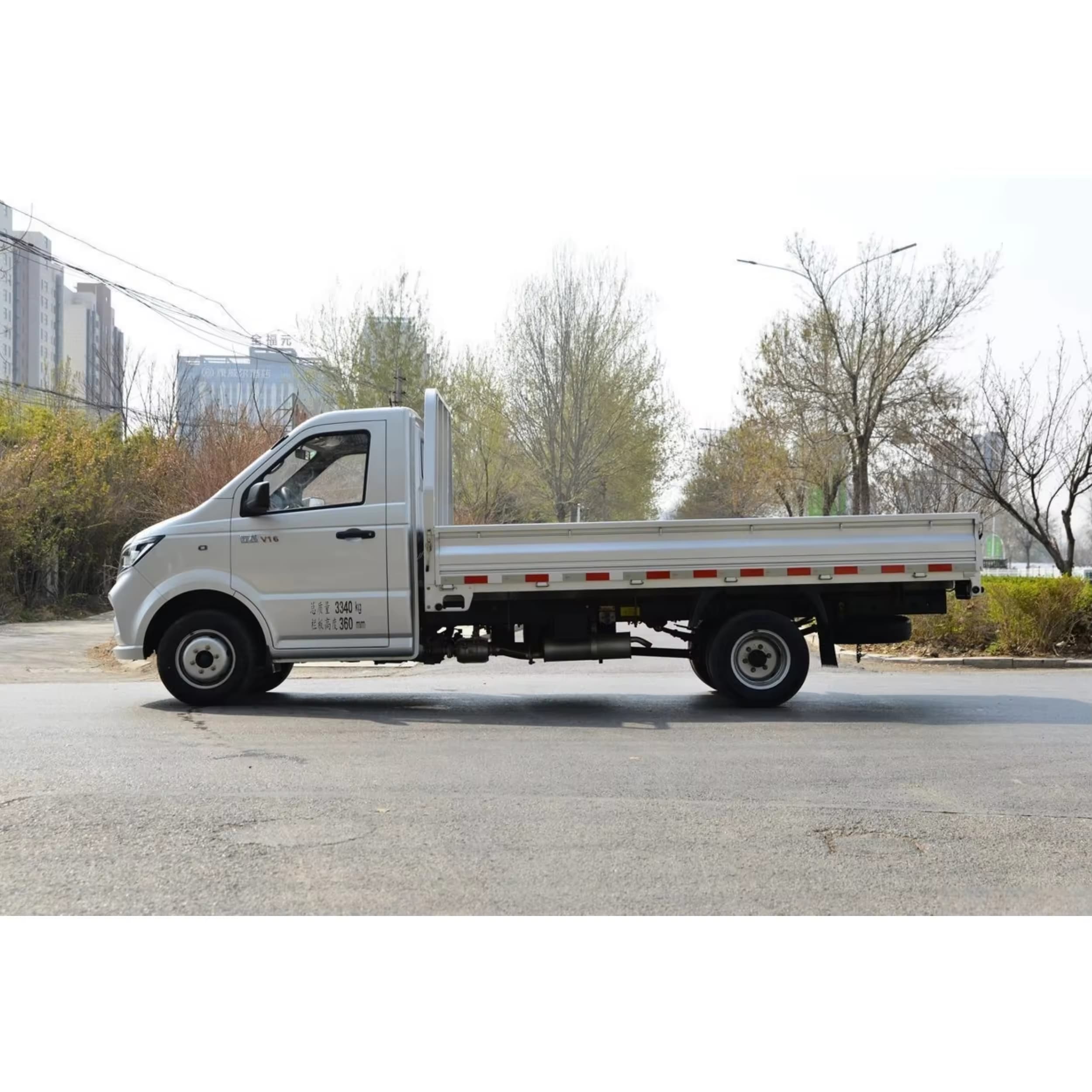 2024 New Cheap 1.5 Ton KAMA 4x2 4x4 Double-5seats Cargo Trucks