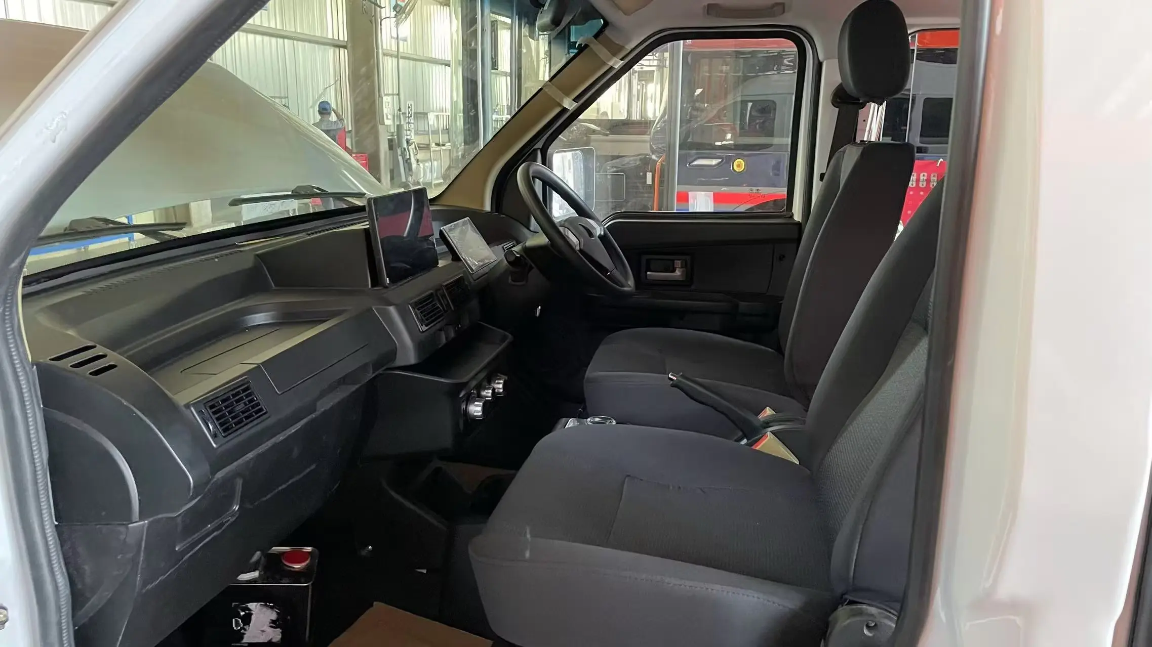 Nepal Electric Mini Bus 4 Wheels RHD/LHD EV Passe Nepal Electric Mini Bus 4 Wheels RHD/LHD EV Passe