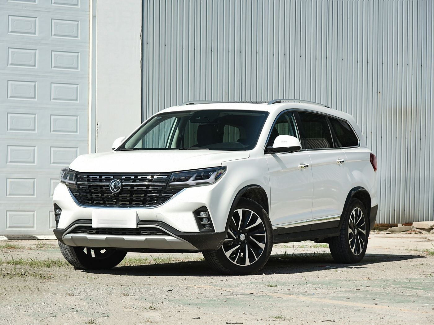 Dongfeng Fengxing T5L SUV High Quality New Design Vehicle Euro VI 
