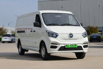 Kama ES7 — 41.93 kWh Electric Enclosed Cargo Van, 5.27 m, 1.5 T Payload for Worldwide Market