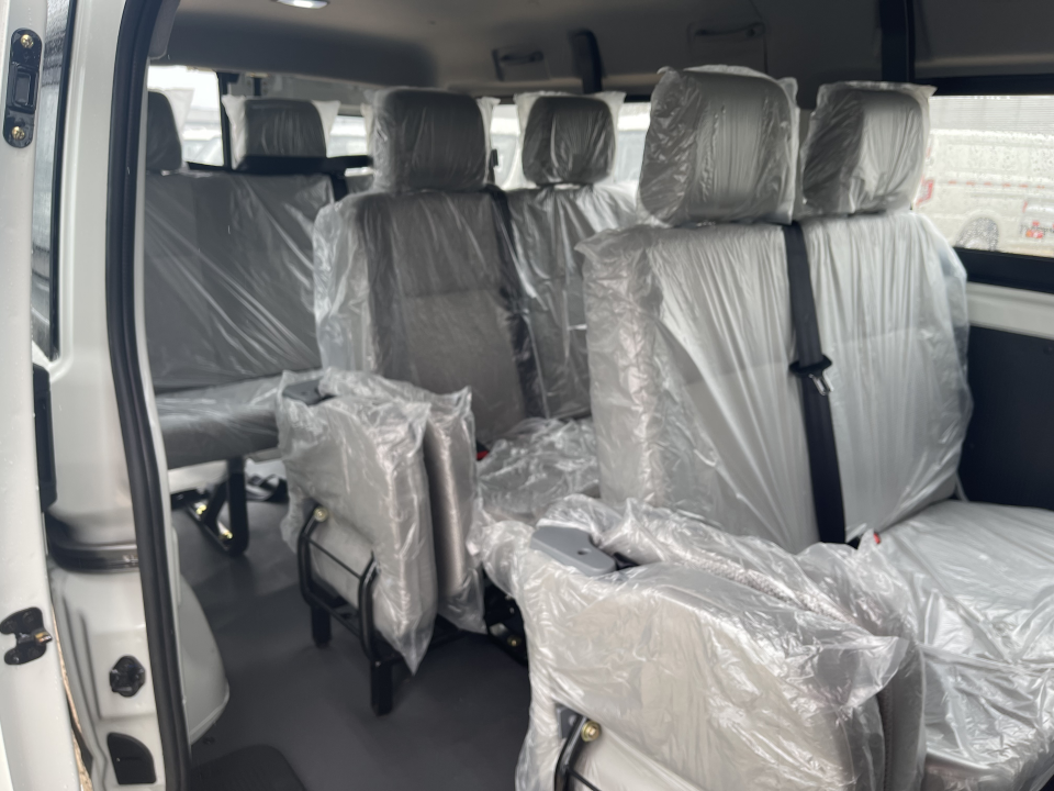 KAMA SP7 Gasoline Mini Bus | 14 Seats LHD Mini Bus for Export