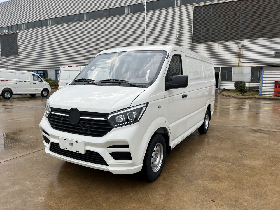 KAMA S6 Gasoline Mini Van | LHD Cargo Mini Van for Commercial Delivery